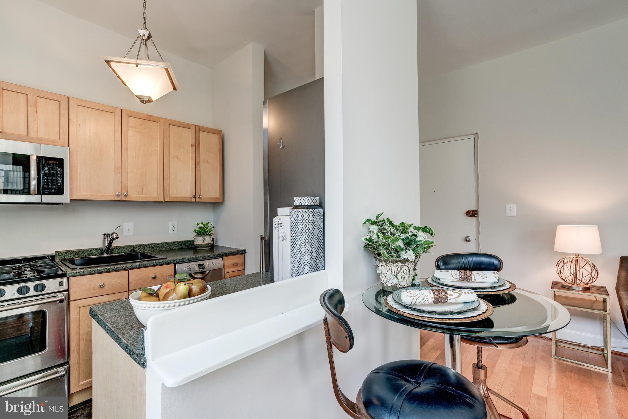 333 2nd Street Northeast, Unit 204 Washington, DC 20002 - Photo 3 of 17