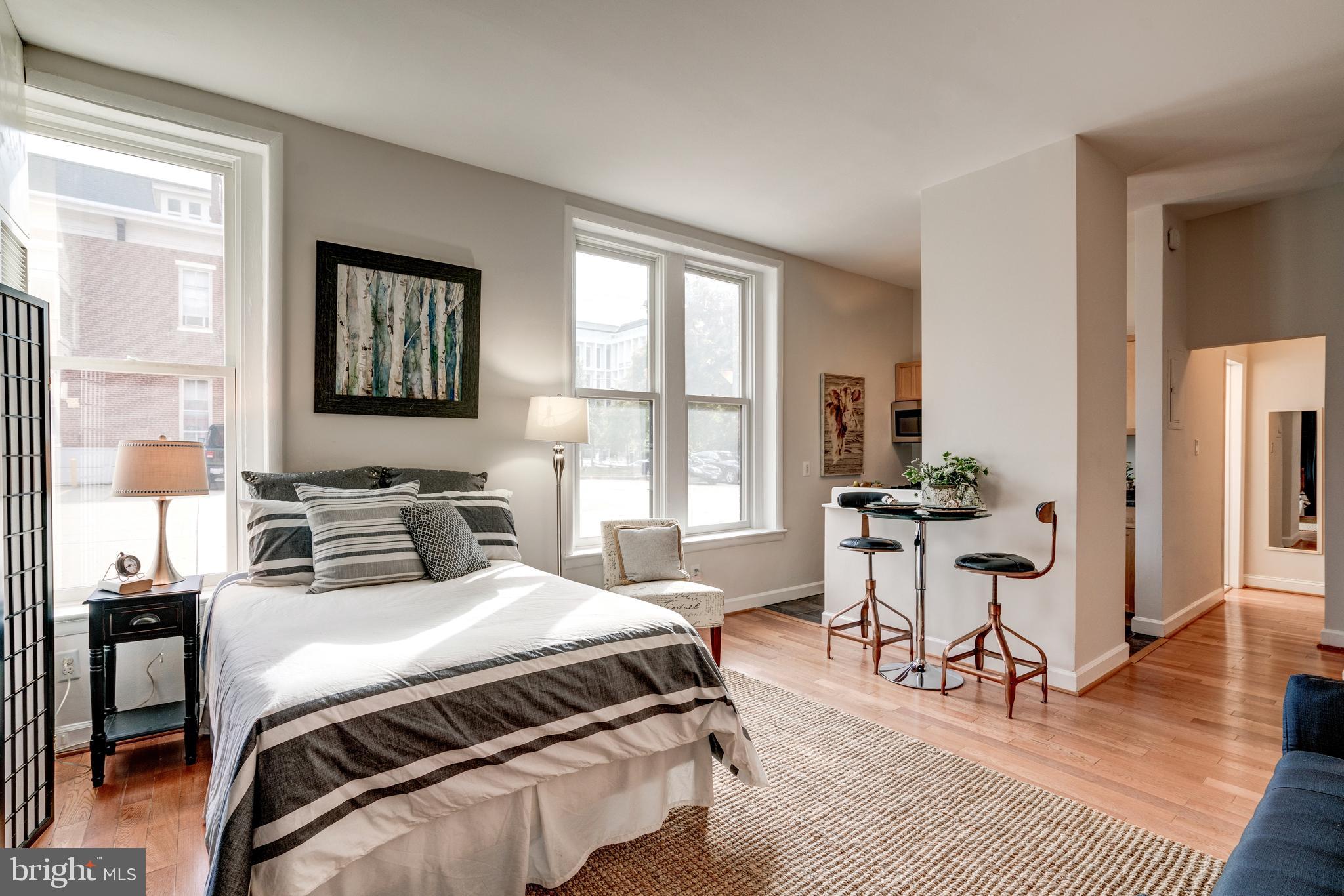 333 2nd Street Northeast, Unit 204 Washington, DC 20002 - Photo 8 of 17