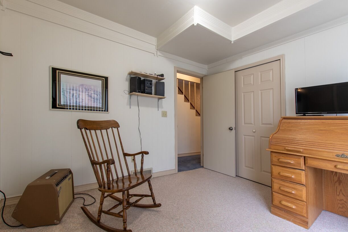 11284 Denton Hill Road Fenton, MI 48430 - Photo 18 of 28 31378920-18.JPG