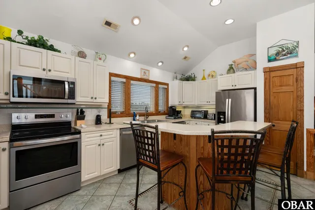 $1,875,000 | 1201 Atlantic Avenue, Corolla, NC 27927