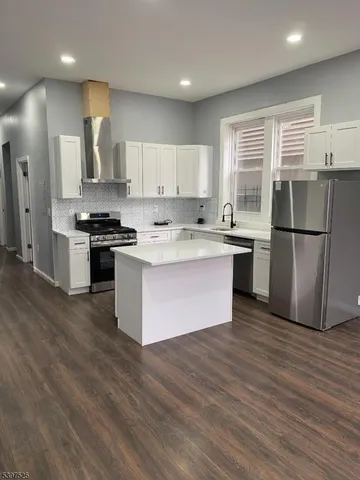 $2,200 | 540 South 20th Street, Newark, NJ 07103