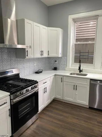 $2,200 | 540 South 20th Street, Newark, NJ 07103