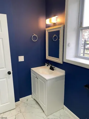 $2,200 | 540 South 20th Street, Newark, NJ 07103