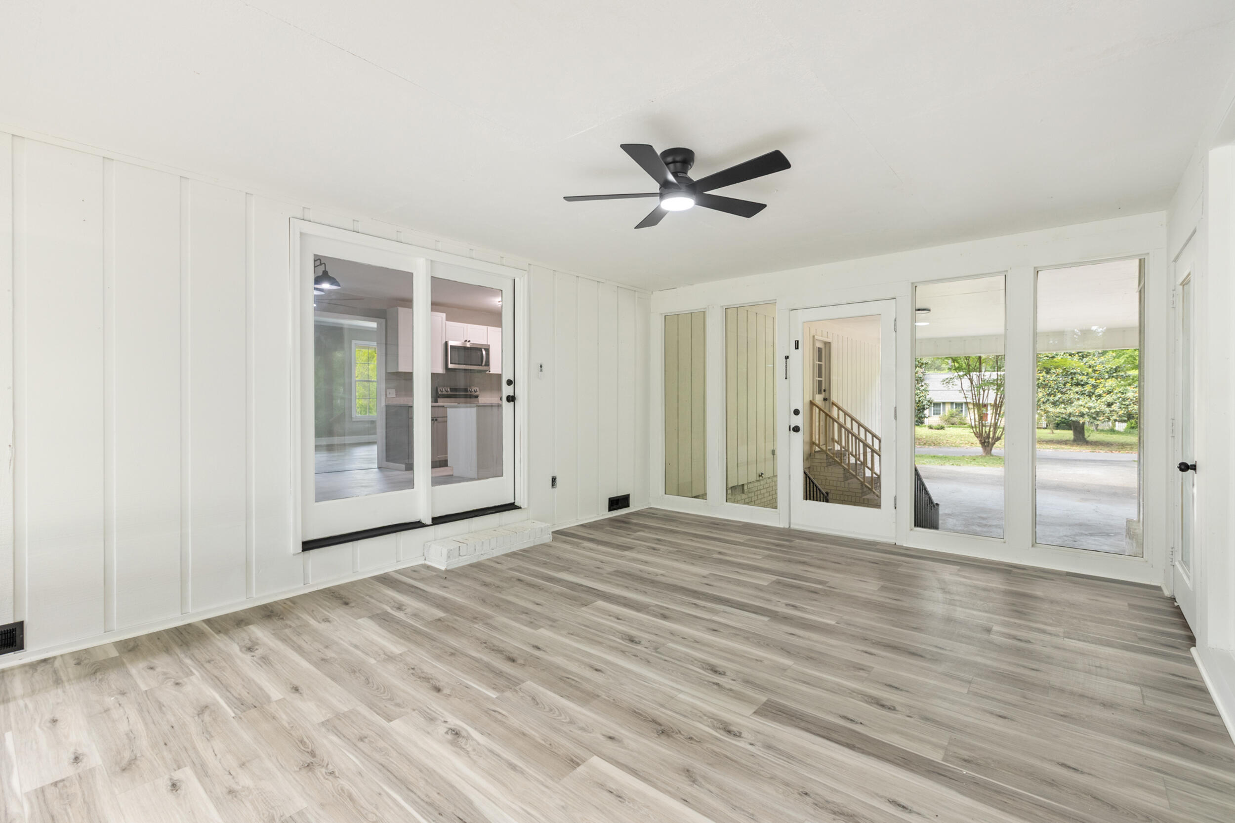 297 Murray Springs Road Chatsworth, GA 30705 - Photo 20 of 46 Sun Room