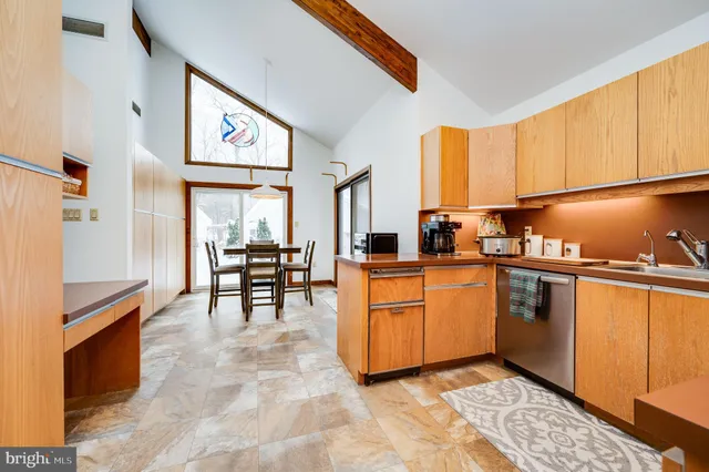 $500,000 | 27 Eagle Lane, Reading, PA 19607