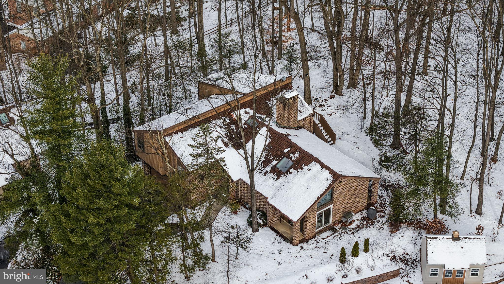 27 Eagle Lane Reading, PA 19607 - Photo 4 of 63 Gallery Image 4