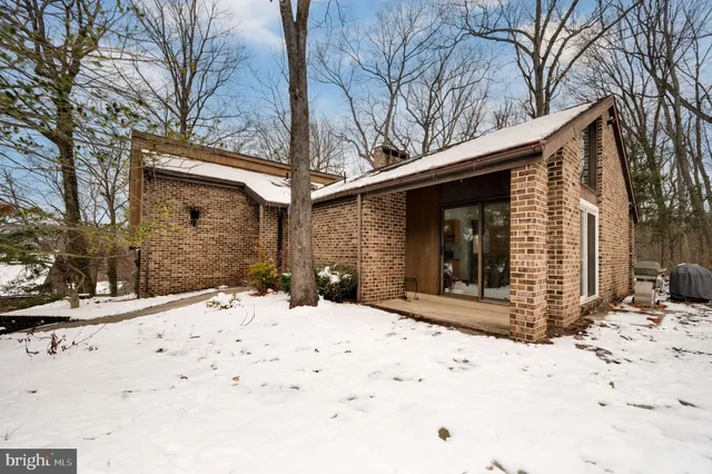 $500,000 | 27 Eagle Lane, Reading, PA 19607