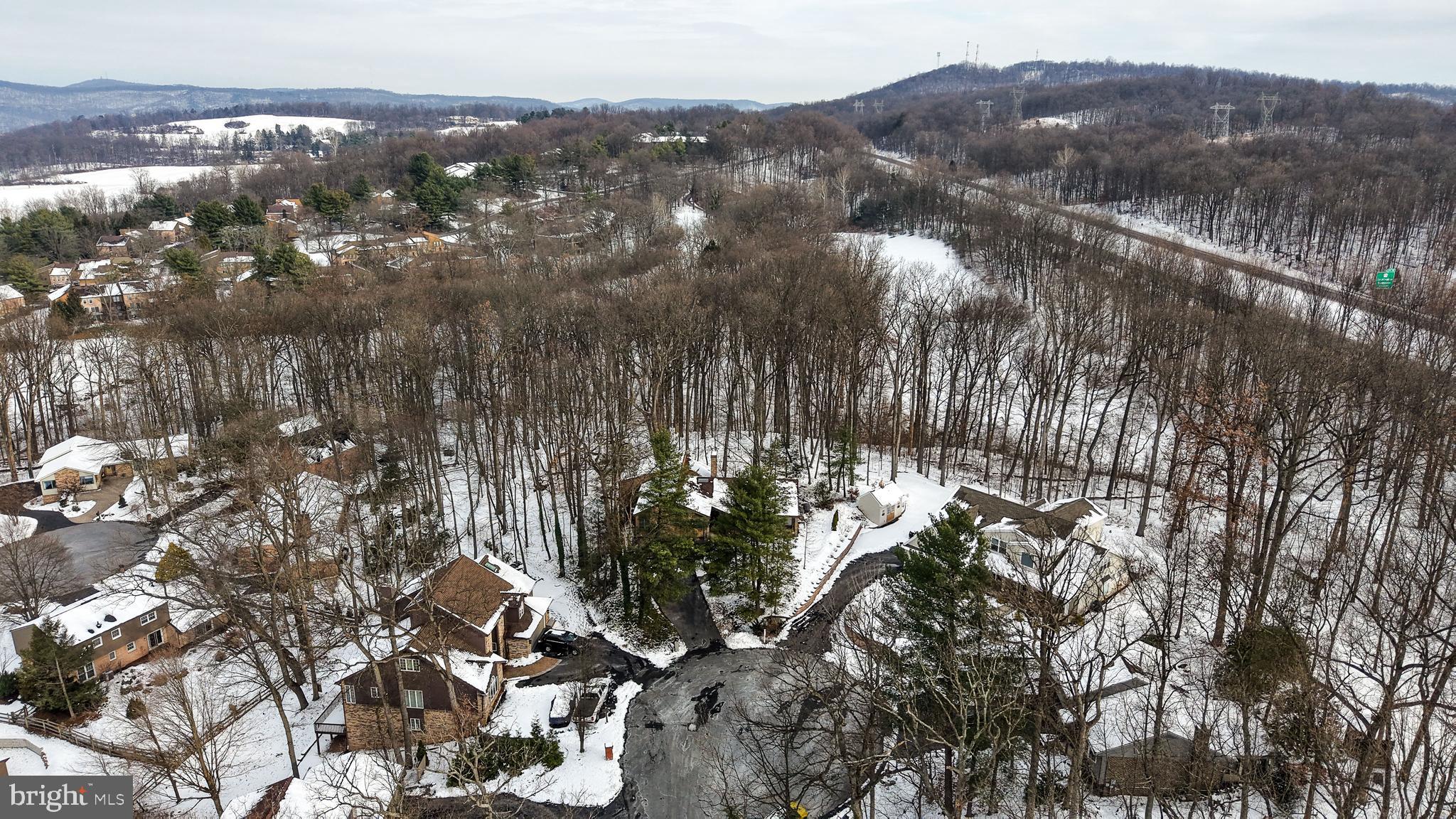 27 Eagle Lane Reading, PA 19607 - Photo 7 of 63 Gallery Image 7