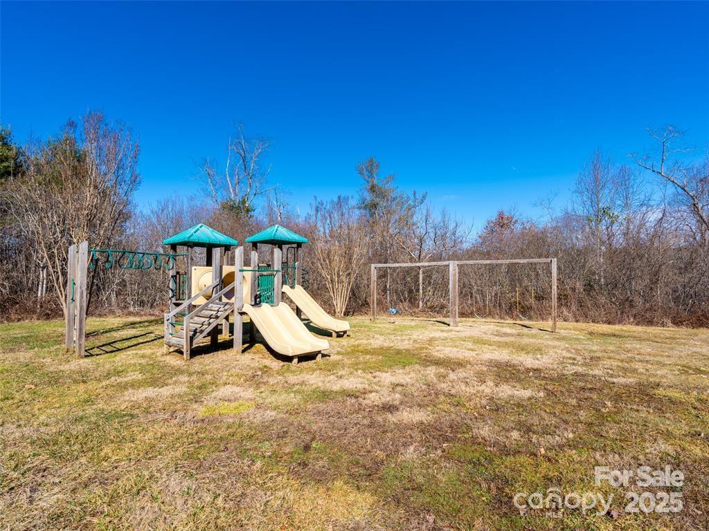 19-20 Riva Ridge Drive, Unit 26/34 Fairview, NC 28730 - Photo 13 of 15