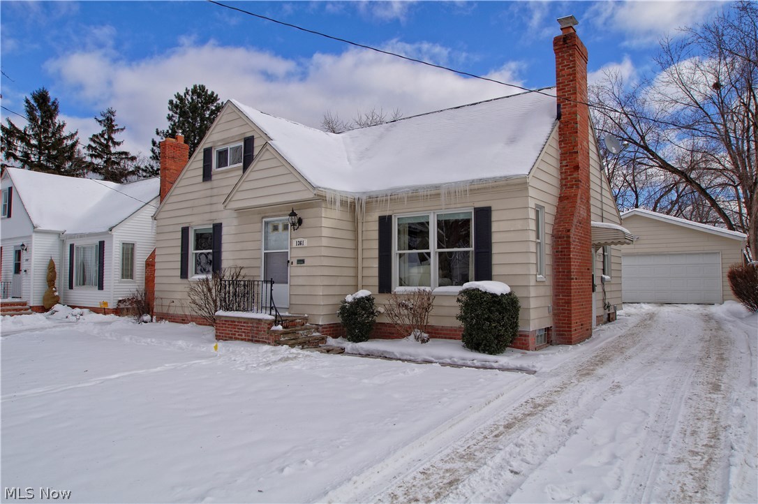 1361 Belrose Road Cleveland, OH 44124 - Photo 1 of 25 Gallery Image 1