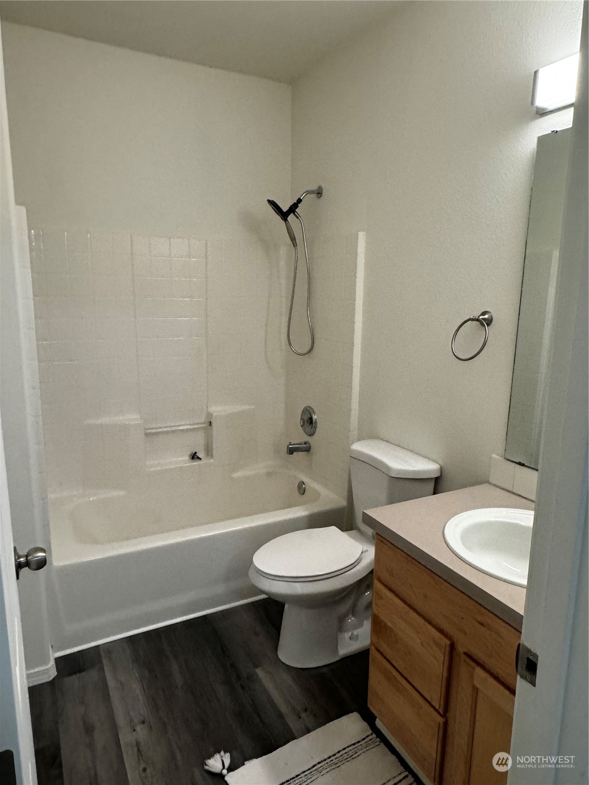 3030 Southeast 12th Street, Unit 1079 Renton, WA 98058 - Photo 23 of 34 Gallery Image 23
