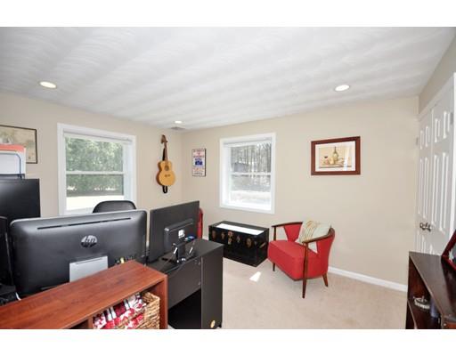 16 Judith Road Chelmsford, MA 01824 - Photo 9 of 14 a living room with furniture and a window