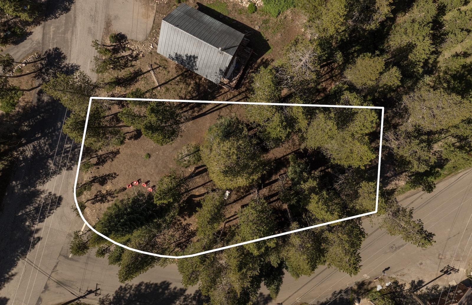 5012 Serene Road Soda Springs, CA 95728 - Photo 3 of 18