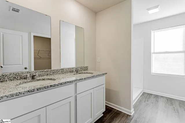 $240,000 | 113 Brooks Court, Laurens, SC 29360