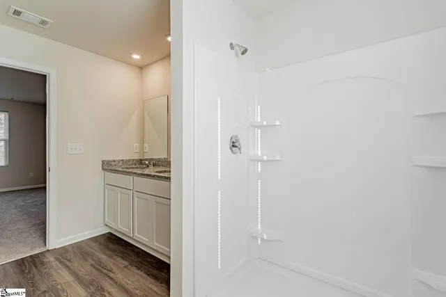 $240,000 | 113 Brooks Court, Laurens, SC 29360