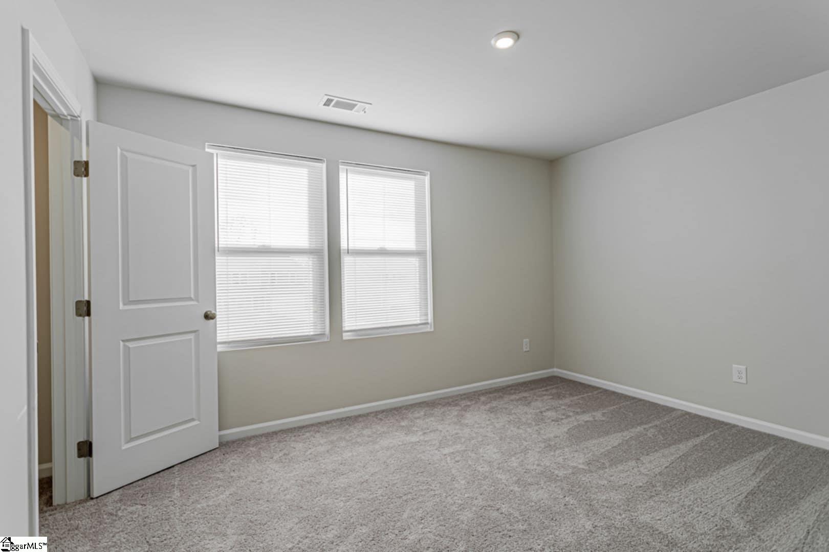 113 Brooks Court Laurens, SC 29360 - Photo 25 of 28