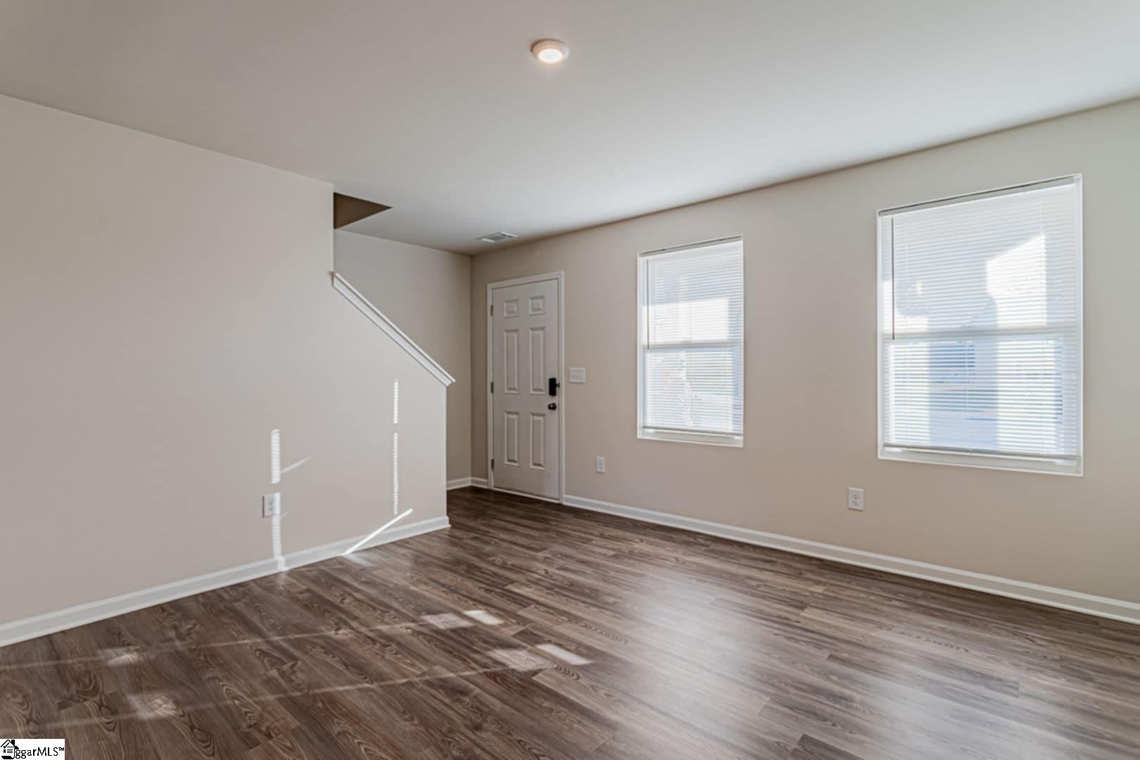 113 Brooks Court Laurens, SC 29360 - Photo 4 of 28