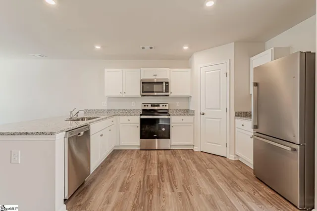 $240,000 | 113 Brooks Court, Laurens, SC 29360