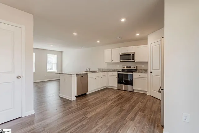 $240,000 | 113 Brooks Court, Laurens, SC 29360