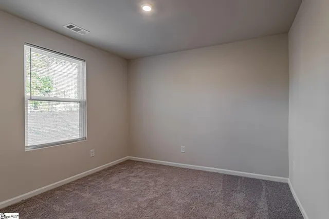 $240,000 | 113 Brooks Court, Laurens, SC 29360