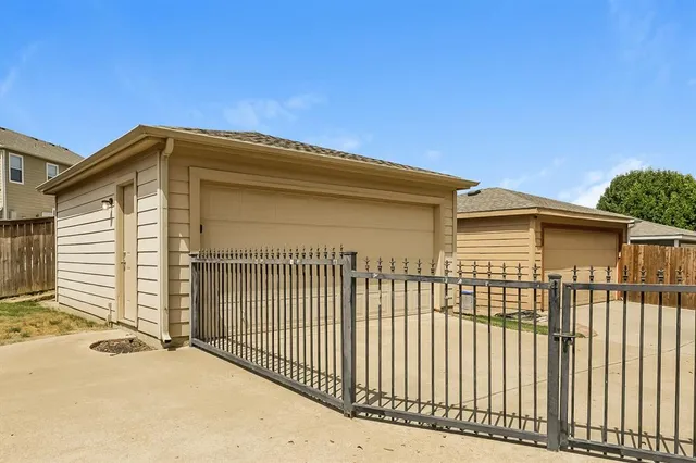 $1,920 | 4129 Macy Lane, Fort Worth, TX 76244