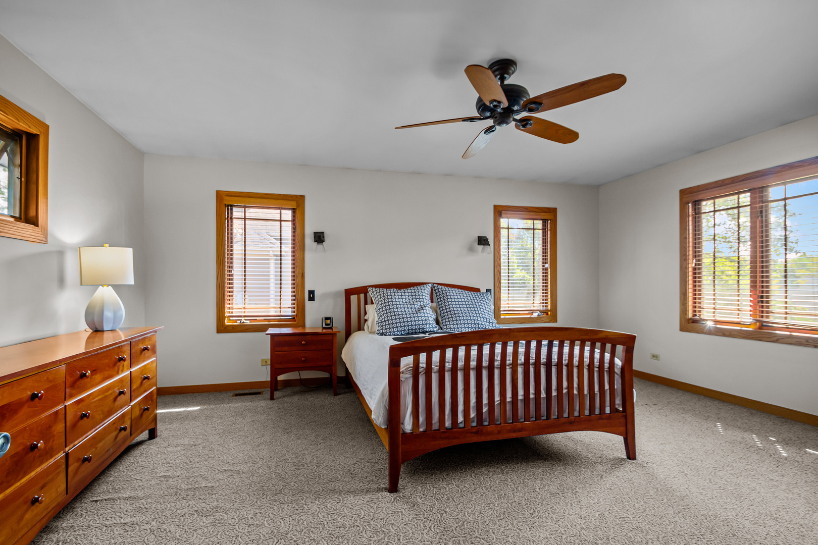 1493 West Autumn Road Palatine, IL 60067 - Photo 23 of 45 Gallery Image 23