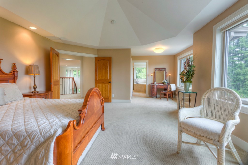 12600 South Keyport Road Northeast Poulsbo, WA 98370 - Photo 15 of 25 Gallery Image 15