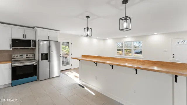 $399,000 | 2408 Vincinda Circle, Knoxville, TN 37924