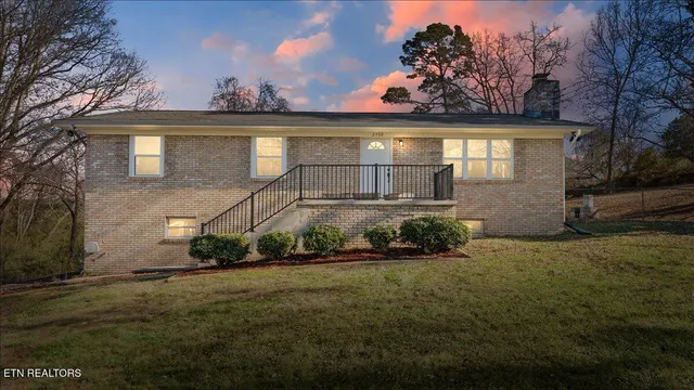 $399,000 | 2408 Vincinda Circle, Knoxville, TN 37924