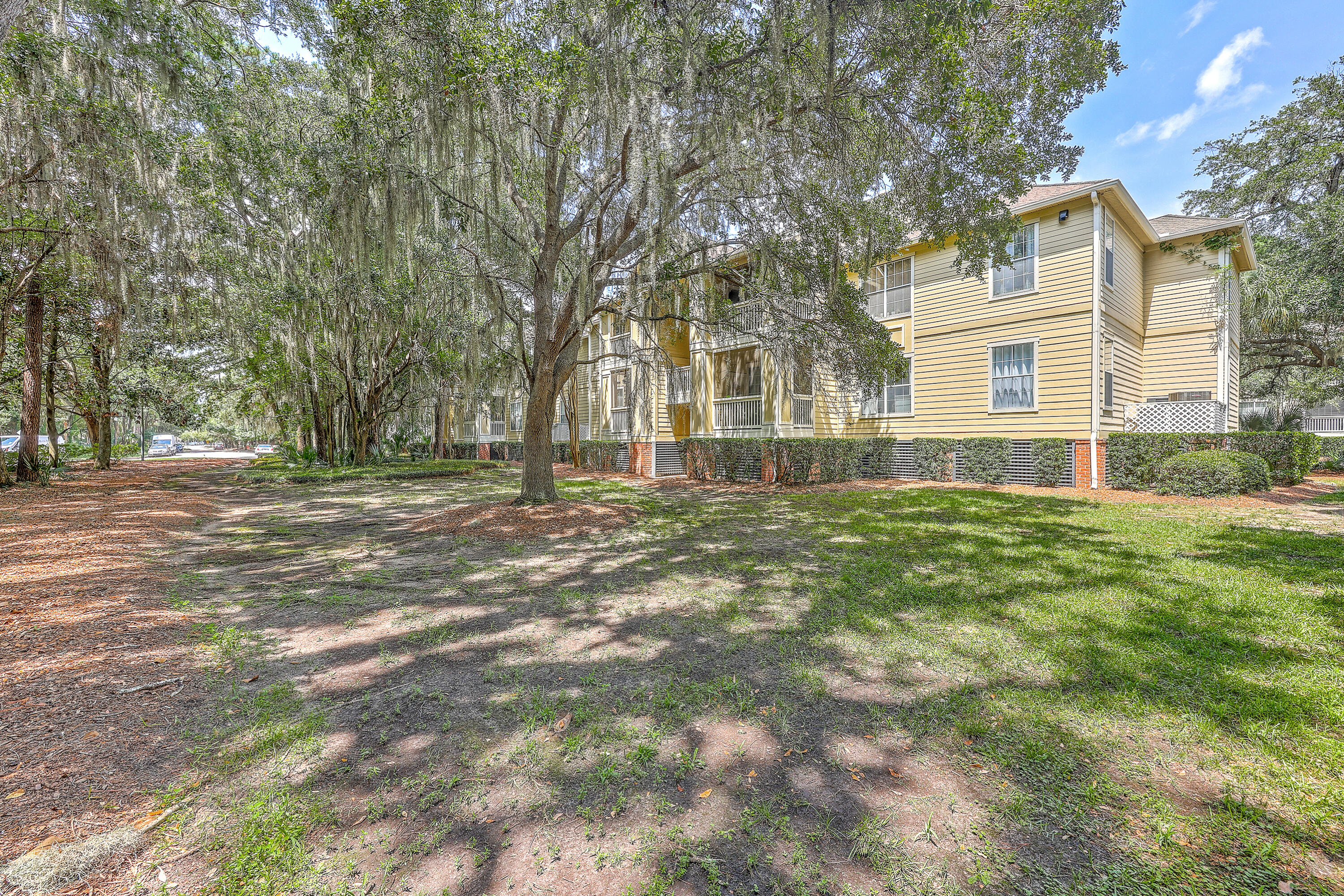 1600 Long Grove Drive, Unit 1318 Mount Pleasant, SC 29464 - Photo 23 of 23 ZYN_7974_75_76_77_78_79_80