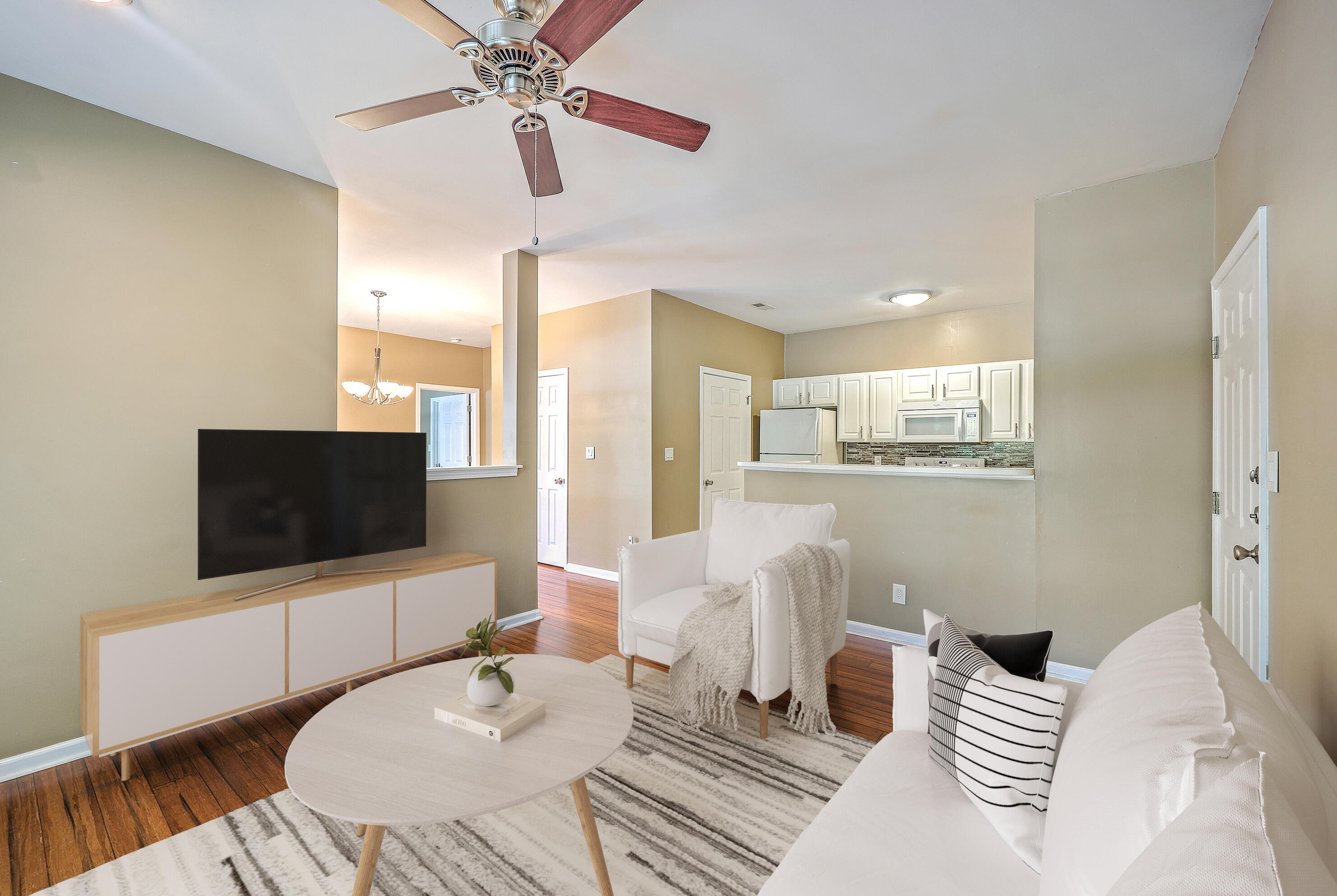 1600 Long Grove Drive, Unit 1318 Mount Pleasant, SC 29464 - Photo 8 of 23 ZYN_7834_35_36_37_38_39_40 (1)