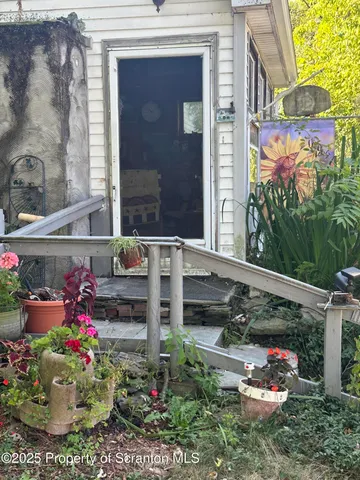 $190,000 | 3061-3065 Main Street, Clarks Summit, PA 18411