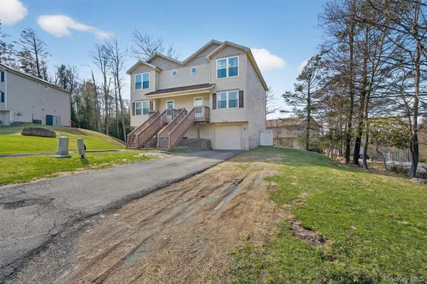 $369,900 | 2 Deerfield Court, Rock Hill, NY 12775