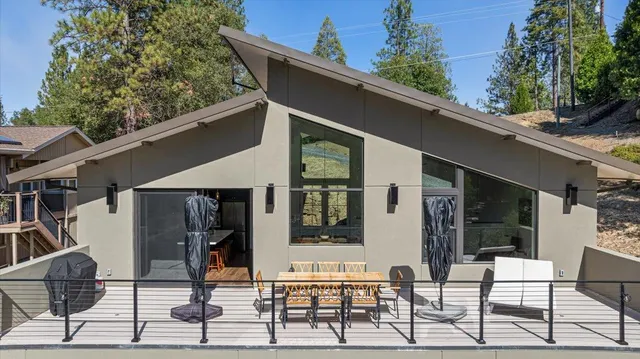 $1,625,000 | 20603 Longridge Court, Groveland, CA 95321