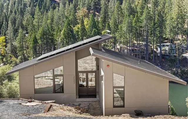 $1,625,000 | 20603 Longridge Court, Groveland, CA 95321