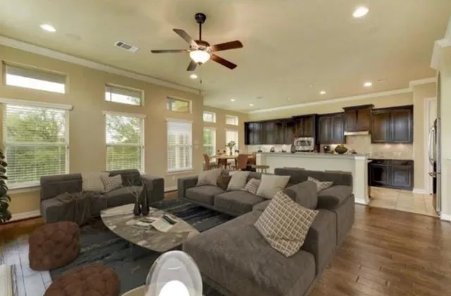 $2,750 | 181 Roberto Drive, Unit 17A, Austin, TX 78734