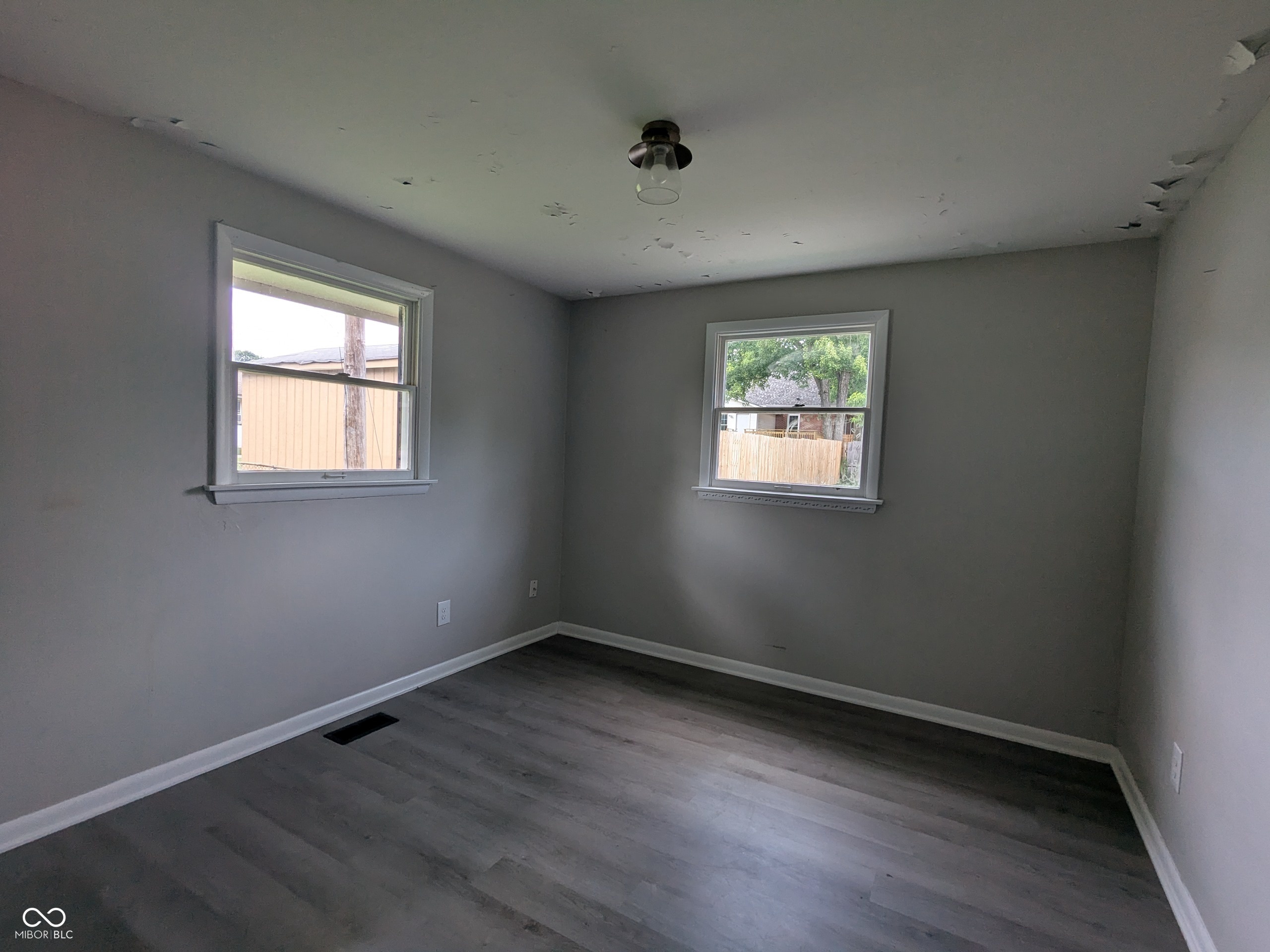 6733 South Cross Street Pendleton, IN 46064 - Photo 11 of 16