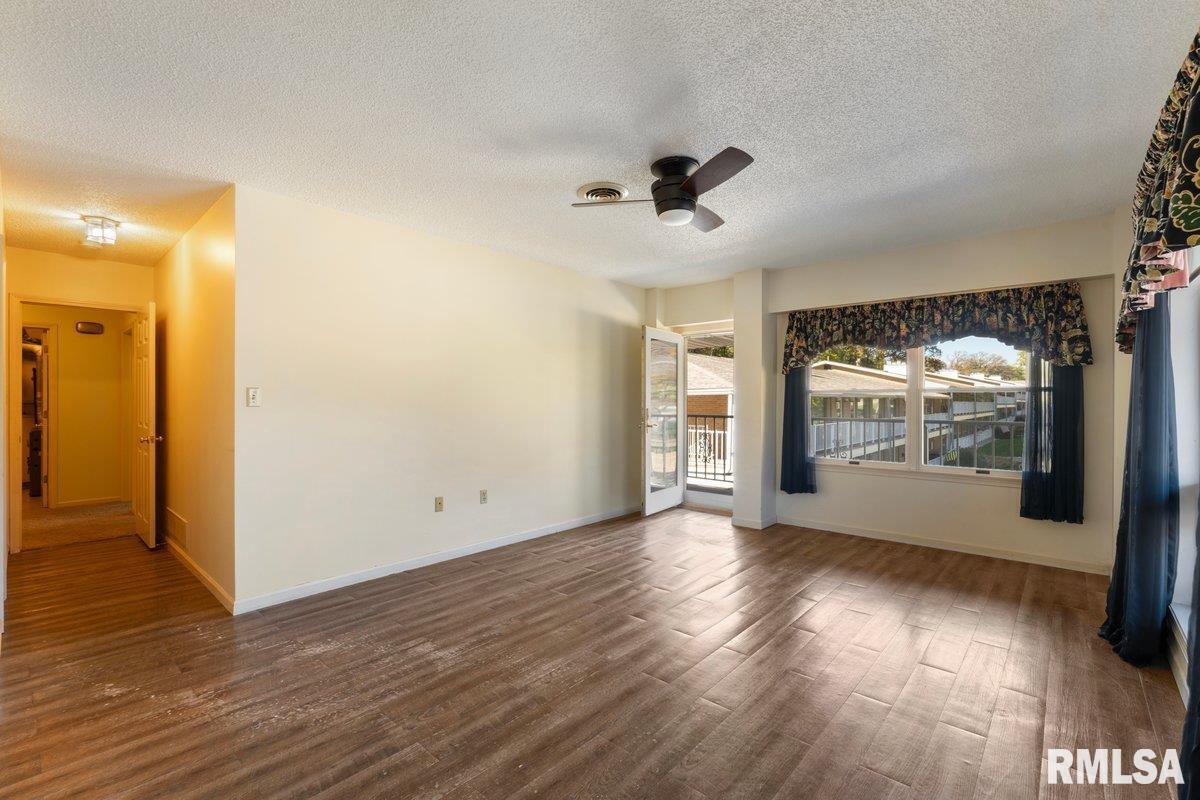 1104 Kimberly Road, Unit 602 Bettendorf, IA 52722 - Photo 21 of 32