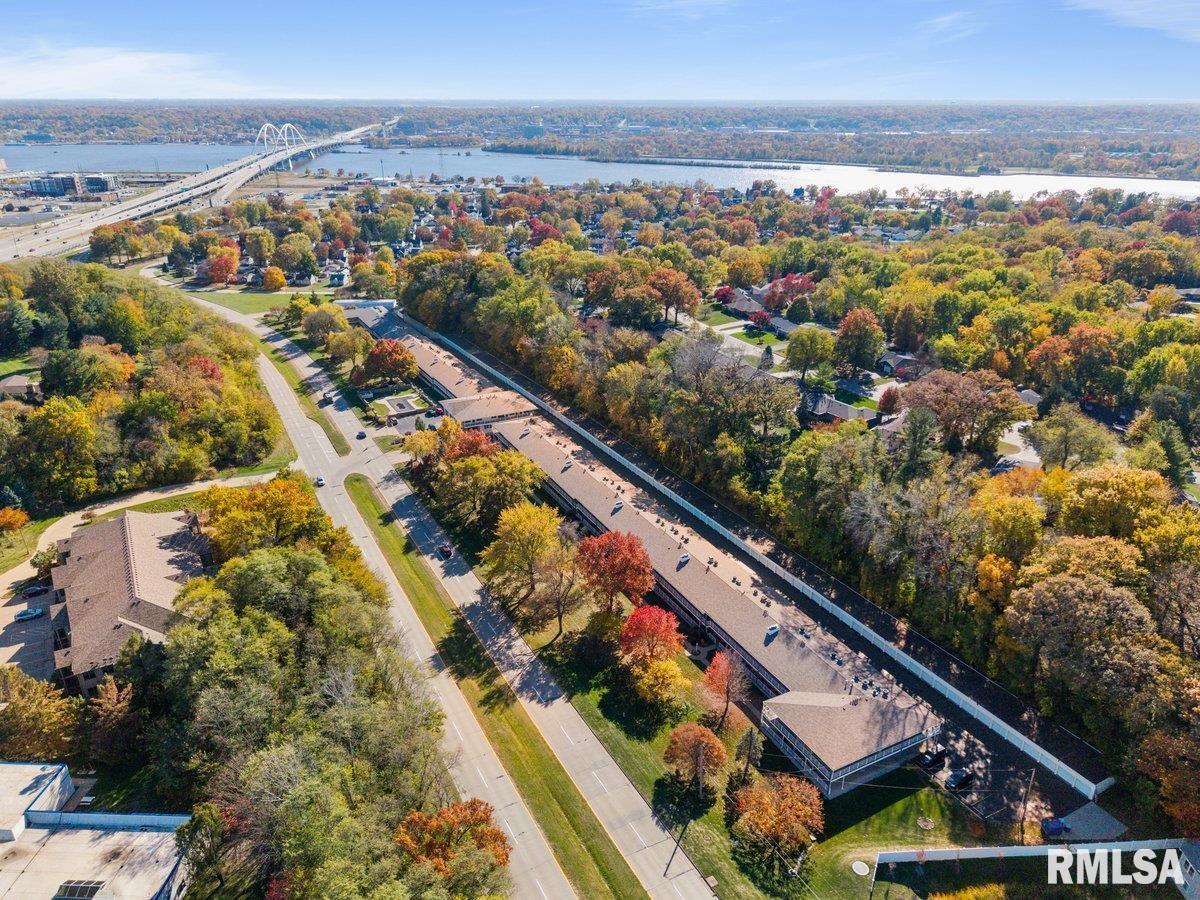 1104 Kimberly Road, Unit 602 Bettendorf, IA 52722 - Photo 31 of 32