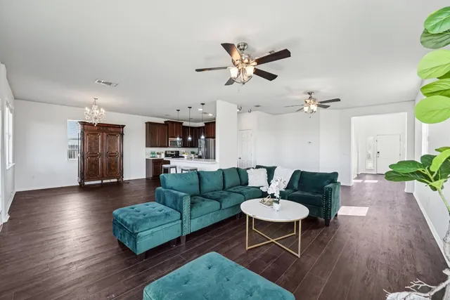 $1,899 | 288 Triumph Road, Buda, TX 78610