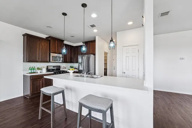 $1,899 | 288 Triumph Road, Buda, TX 78610