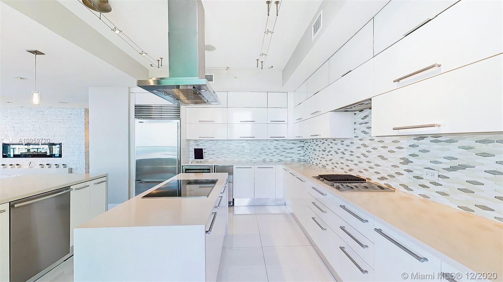 900 Biscayne Boulevard, Unit PH6307 Miami, FL 33132 - Photo 10 of 40