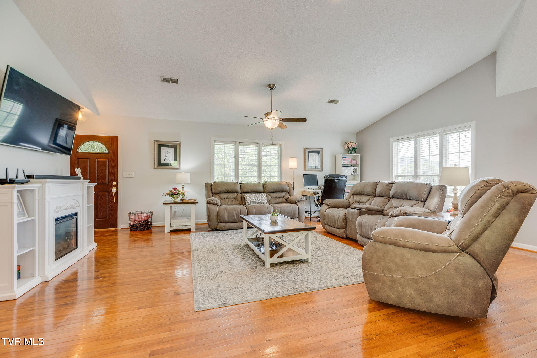 5394 Dishner Valley Road Bristol, VA 24202 - Photo 7 of 41 007