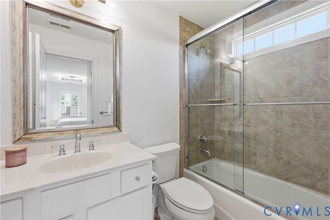 14849 Elliot Ridge Way Glen Allen, VA 23059 - Photo 48 of 78 Bedroom 2 Full Bathroom