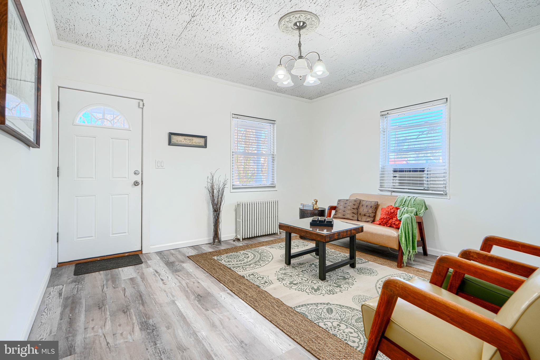 4905 Fable Street Capitol Heights, MD 20743 - Photo 5 of 45 Sitting Room