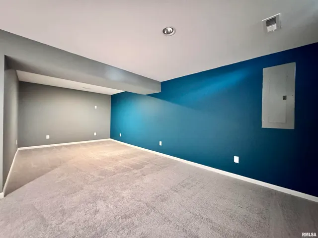 $88,500 | 80 South Yorktown Road, Macomb, IL 61455