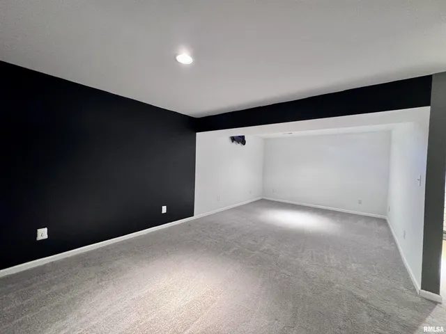 $88,500 | 80 South Yorktown Road, Macomb, IL 61455