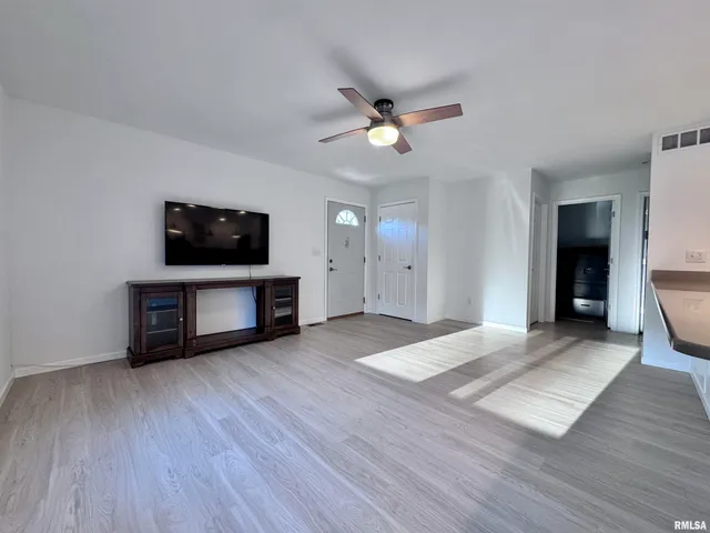 $88,500 | 80 South Yorktown Road, Macomb, IL 61455