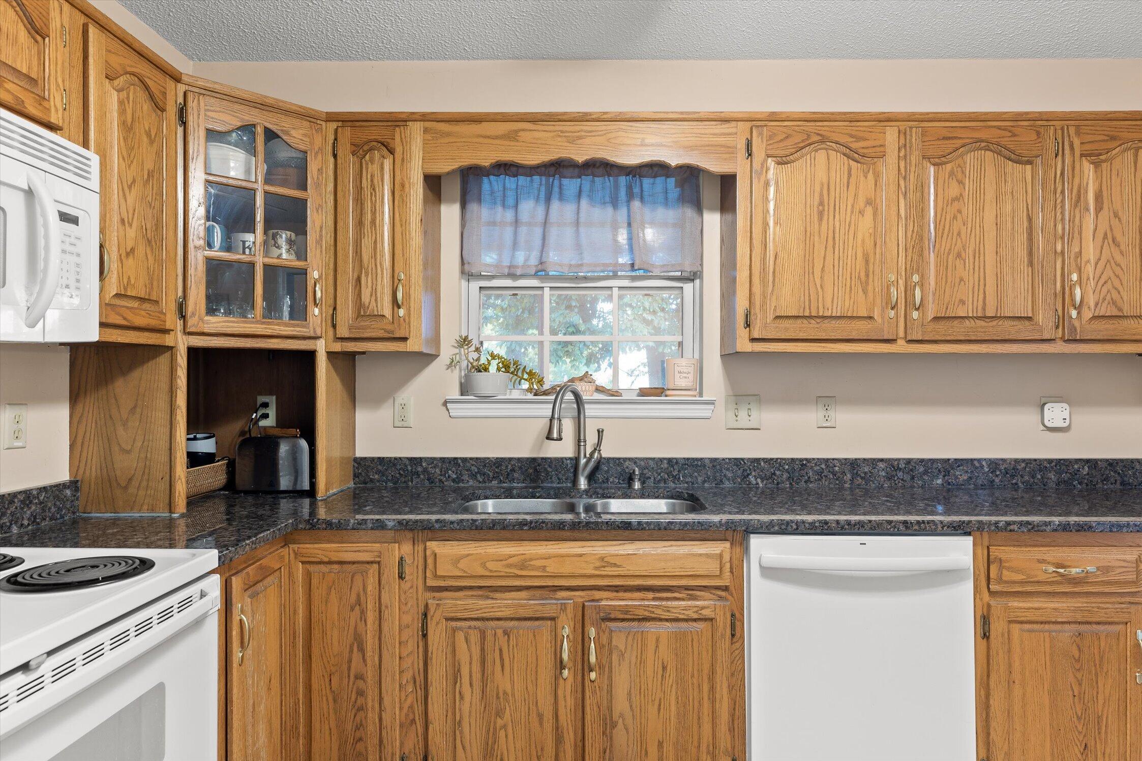 137 Andrew Road Ringgold, GA 30736 - Photo 21 of 35 22-137 Andrew Rd-22