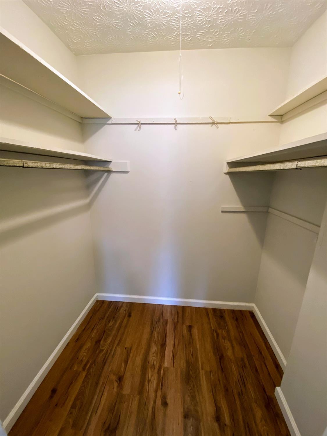 6210 Ridge Avenue, Unit 17 Cincinnati, OH 45213 - Photo 8 of 12